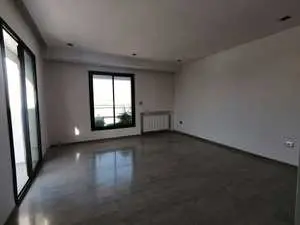 Appartement en S+2 de 120m² au Jardins d'el Menzah 2