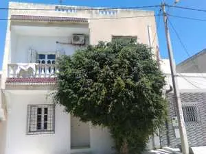 à vendre maison à boumhel ( les agences min 5yr w matotlbou w ta3bou rwe7kom )