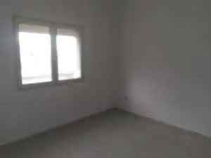 Appartement S+1 à Mourouj6,très propre,spacieux