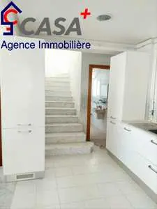 A vendre: Duplex vue mer dans une résidence avec ascenseur et piscine à l'AFH