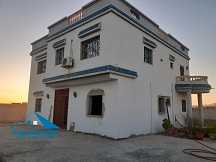 A vendre une villa sur deux niveaux a Hammamet sud sur un terrain 1000m2