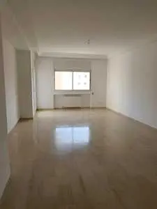 A vendre un appartement s+3 a cité l'wahatte