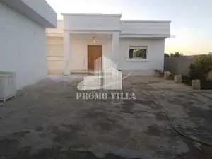 maison spacieuse à vendre à la compagne du Hammamet nord 