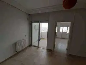 Appartement s+1 vide a jardin d'manzah 2