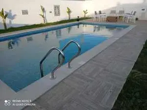 VILLA indépendante avec piscine privé à plage Nord elhaouaria