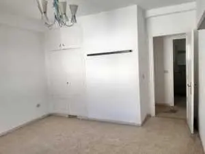 A Vendre coquet appartement haut standing S+3 à médina jadida 3