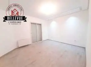 Appartement S+2 à louer Réf BLA636