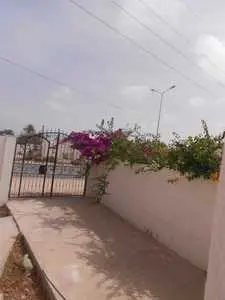 Maison a louer a Djerba zone touristique .