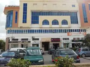 sfax jadida Bureau spacieux S3 dans quartier stratégique 