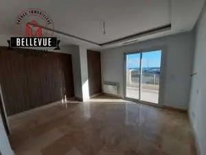 Appartement S+2 à louer Réf BLA545