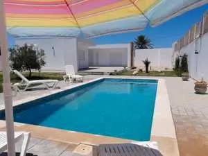 A louer villa avec piscine