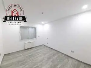 Appartement S+2 à Vendre Réf BV136