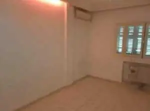 à louer un appartement s+4 à el Manar2