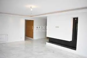 appartement S+3 à Chotrana 2//27246347