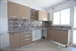 A vendre appartement à Borj Cedria !! 27246355