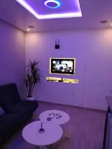 Micro Studio Meublé,"S0" à louer par jour ou par semaine. Appartement Neuf au RC