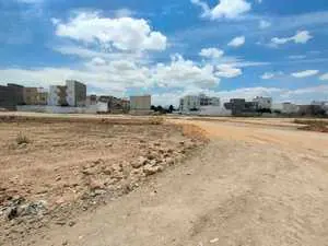 Lot de terrain à Ezzahra 186 m²