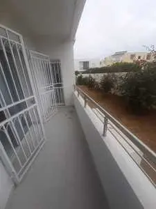 appartement neuf avec jardin à la soukra 