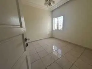 Etage de villa S+4 de bon standing a sahloul ( tel ; 94 788 011 )