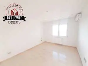 Appartement S+3 à Vendre Réf BV536