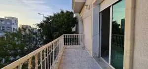 A Louer un étage de villa S+3 au Jardin de Carthage 