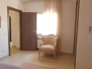 A louer un appartement s+1 meublé à sidi Daoud. 