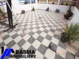 à la vente VILLA de coin à chott mariem ( tel ; 94 788 011 ) 