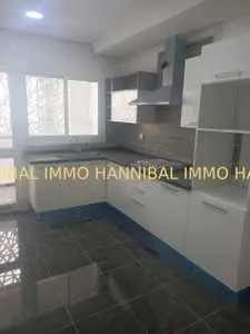 A louer un bel appartement S+3 jamais habité à ainzaghouan