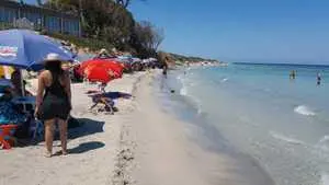 Un terrain magnifique au bord de la mer