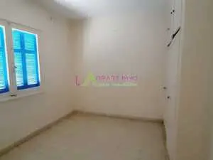 APPARTEMENT S+3 A CITE HABIB EZZAHRA