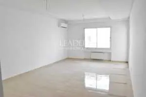 un magnifique appartement à vendre à la soukra 