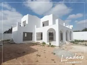 Une villa s+4 à Hammamet 27246323