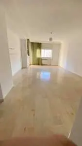 A vendre un appartement s+3 a cité l'wahatte 