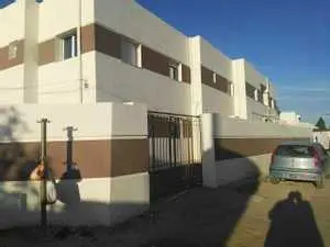 appartement a rte taniour km4 zanket el bir