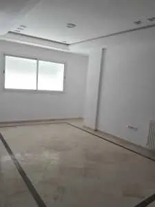 Appartement s2 au 2ém étage