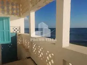 Villa pied dans l'eau S+2 à Nabeul