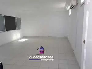 étage de villa s3 à boumhal