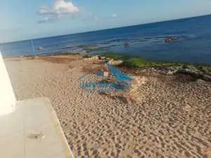 une villa à Nabeul pied dans l’eau