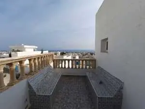 AV un bel appartement vue mer à Hammamet m