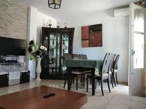 A vendre un appartement S+3 au 1er étage d'une résidence à l'Ariana