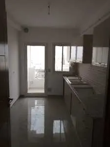 À vendre appartement s+2 à Markez Ammar