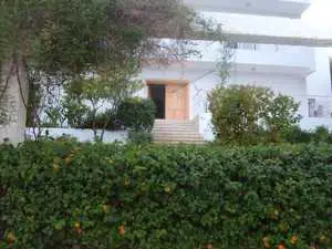 A Louer une villa avec vue sur mer à la Marsa Corniche 