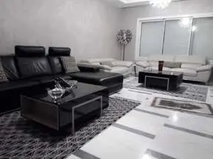 A louer un luxueux appartement S+3 aux berges du lac 2