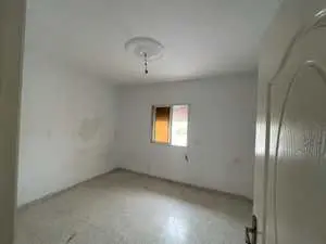 Appartement s plus deux au 1èr étage 