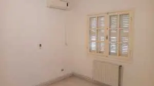 Appartement s+3 à Ezzahra