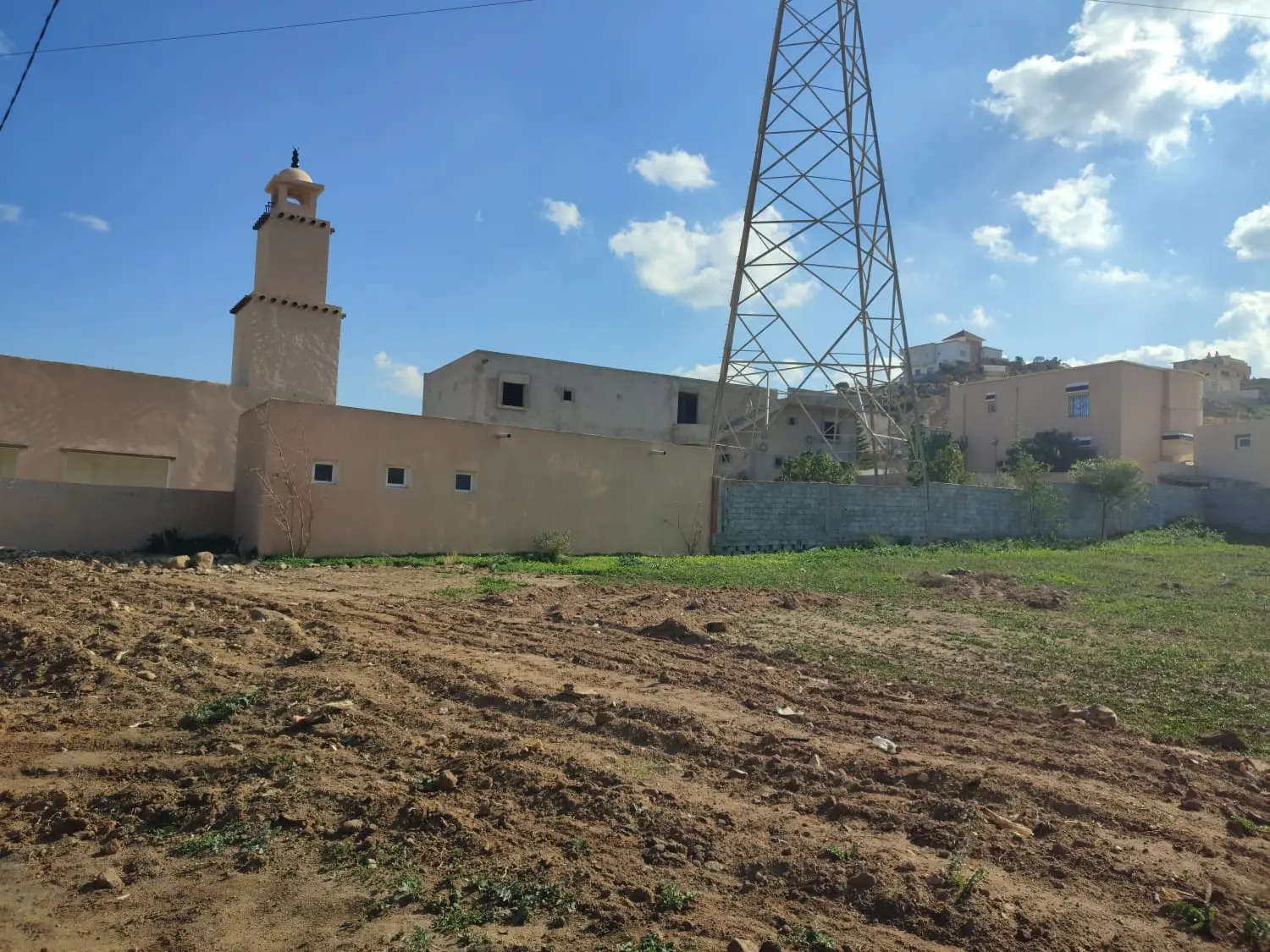 Terrain à vendre à Hammamet ( El Monchar Ville ) 