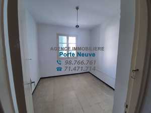 A vendre appartement S+3 1ere étage - mourouj1