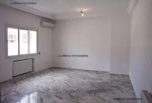 Appartement s1 de 100m² au RDC à La Marsa