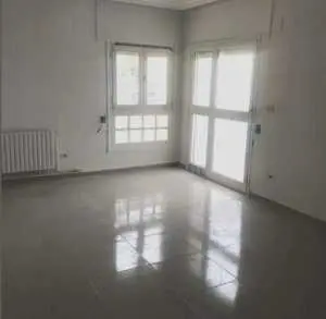 à louer un joli et spacieux appartement s+3 haut standing à el menzah7