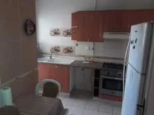 A vendre Apparament S+2 à Cité El Wahat l'Aouina